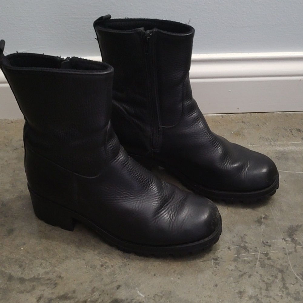 Santana Canada Black Leather Mid-Calf Zip Boots - Picture 2 of 9